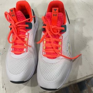 Women’s shoes